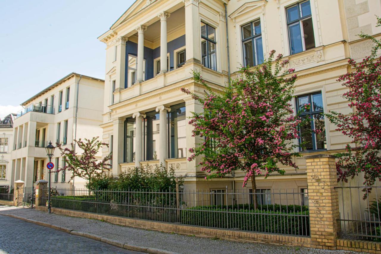Boarding-Potsdam Aparthotel Exterior photo